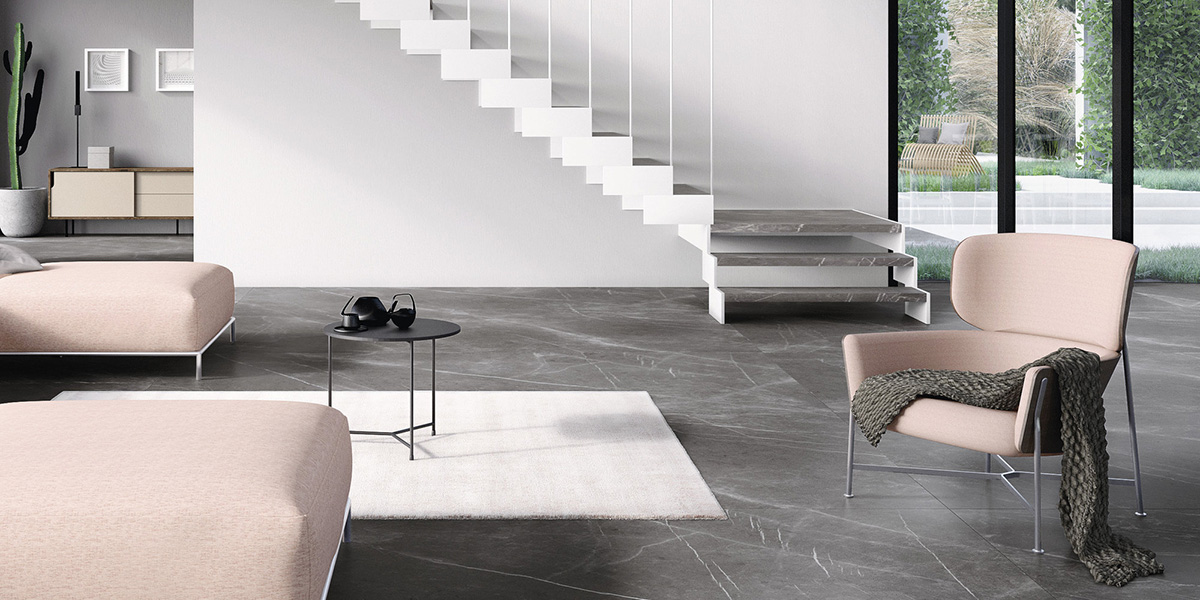 Marble Active 2 Salon avec carrelage imitation marbre Active Surfaces Marble Active