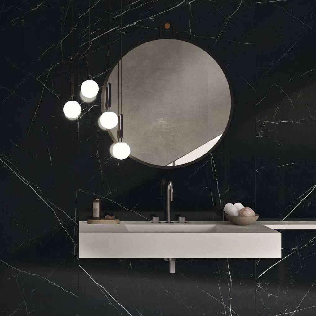 Great Elite 2 Salle de bains avec carrelage imitation marbre grand format Great Elite Marquina