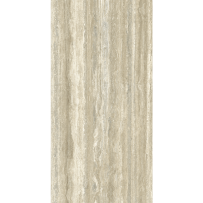 Un plan rapproché d'un carrelage imitation marbre Marmi Maximum veiné beige, montrant la texture riche et les variations de couleur du matériau.