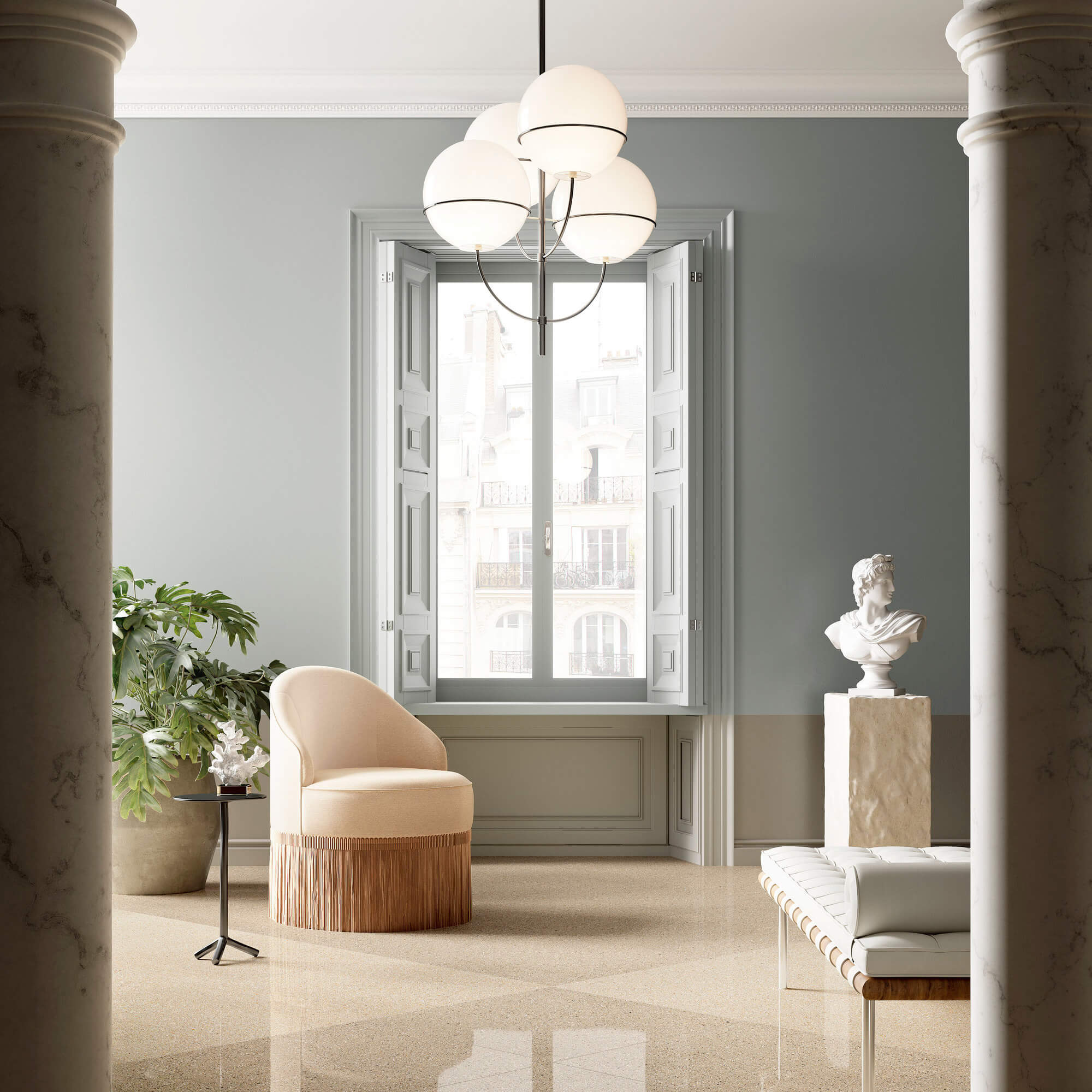 Il Veneziano 3 Salon luxueux présentant les carreaux de sol Il Veneziano en beige avec de grandes fenêtres en verre, des colonnes classiques et un fauteuil moelleux, sous un luminaire suspendu moderne.